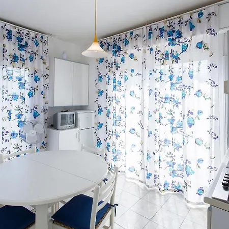 Apartment Giannina *